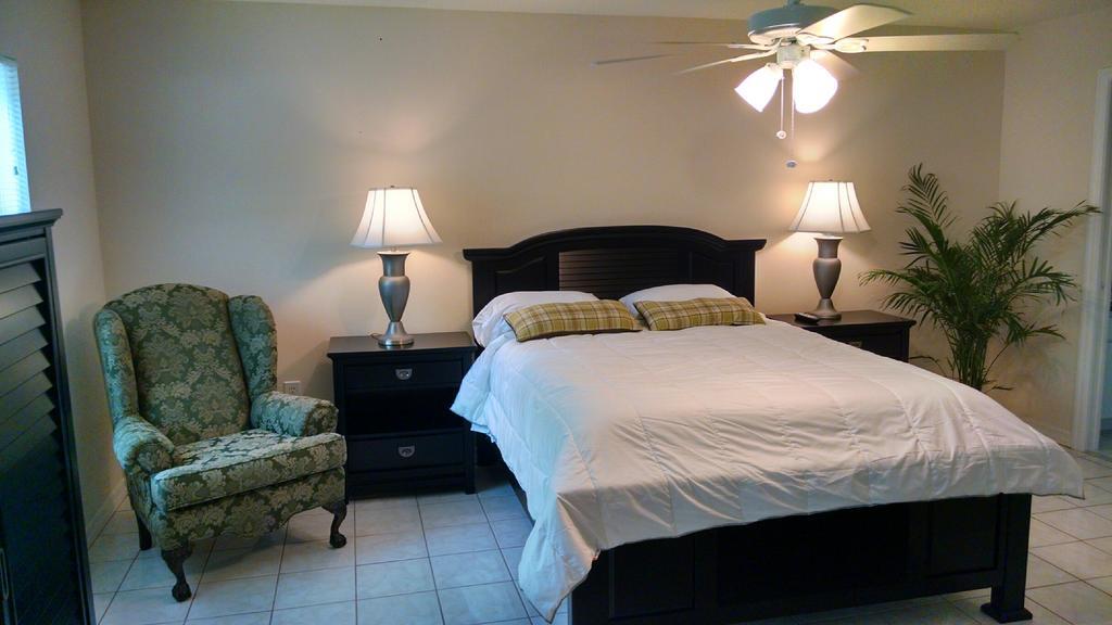 Poolhouse Villa Tampa Exterior photo